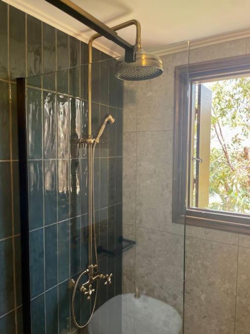 Almond Home Livadia  Buitenkant foto